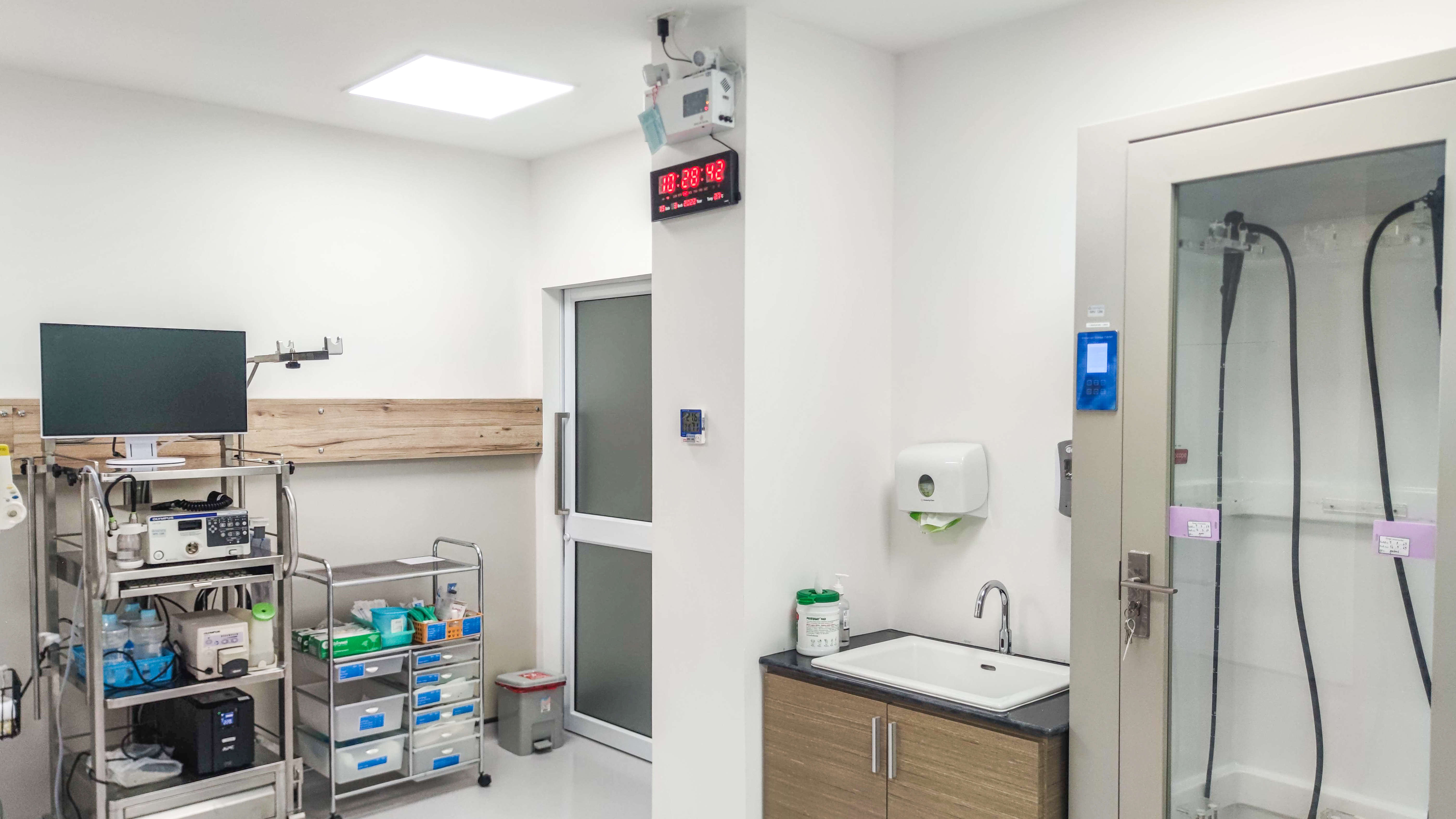 ห้องส่องกล้องคลินิกทางเดินอาหารและตับ